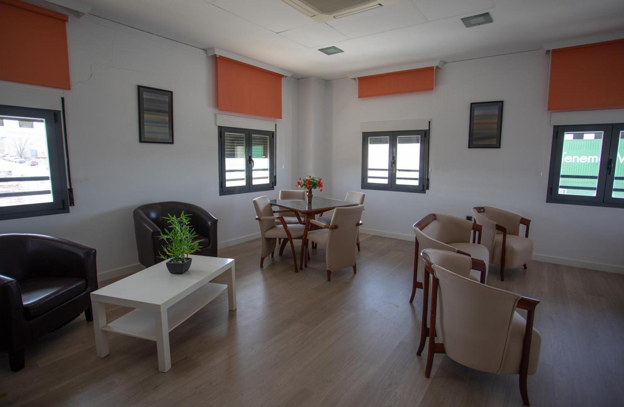 Hotel Lb Villa De Cuenca كوينكا المظهر الخارجي الصورة