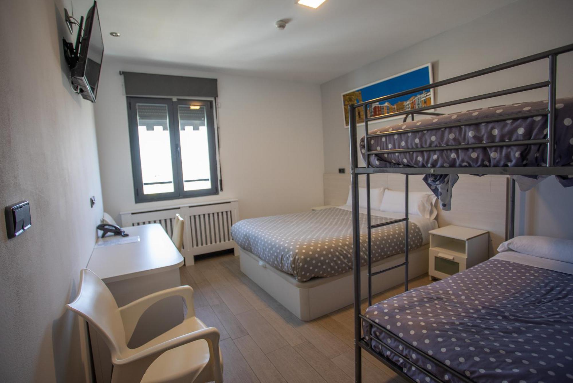 Hotel Lb Villa De Cuenca كوينكا المظهر الخارجي الصورة